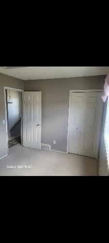 Room for Rent,shared,Warm private,Mature,Pets?$750 - Photo 6