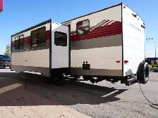2025 Prime Time Avenger 27RBS PRIVATE FRONT BEDROOM, REAR LARGE - Photo 5