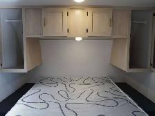 2025 Prime Time Avenger 27RBS PRIVATE FRONT BEDROOM, REAR LARGE - Photo 22