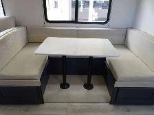 2025 Prime Time Avenger 27RBS PRIVATE FRONT BEDROOM, REAR LARGE - Photo 24