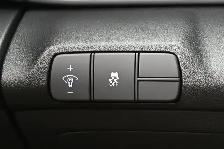 2025 Hyundai Elantra Preferred Tech Sunroof, Bluelink, Apple/And - Photo 10