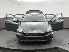 2025 Hyundai Elantra Preferred Tech Sunroof, Bluelink, Apple/And - Photo 51