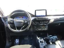 2022 Ford Escape Titanium AWD | B.S.A | ADAPTIVE C.C. | Leather - Photo 2