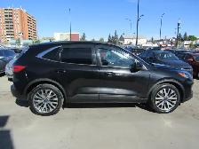 2022 Ford Escape Titanium AWD | B.S.A | ADAPTIVE C.C. | Leather - Photo 5