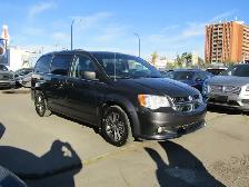 2017 Dodge Grand Caravan 4dr Wgn SXT Premium Plus | Stow 'N Go | - Photo 4
