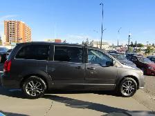 2017 Dodge Grand Caravan 4dr Wgn SXT Premium Plus | Stow 'N Go | - Photo 5