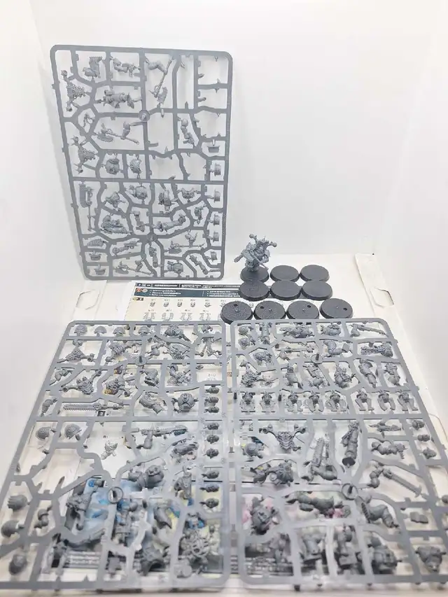 Warhammer 40k World Eaters 10 Khrone Berzerkers 1 Assembled