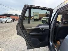 2020 Volvo XC90 Momentum l T6 l AWD l 4Cyl l 7 Passenger l 2.0T - Photo 13
