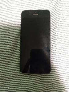 Unlocked iPhone 5's for sale. - Photo 3