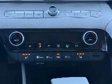 2022 Hyundai Elantra | CAR-PLAY | BLIND SPOT | PUSH START | - Photo 22