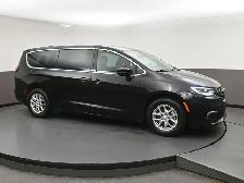 2025 Chrysler Pacifica SELECT LOTS OF ROOM! 7 SEATER | HEATED SE