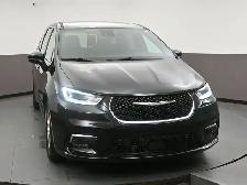 2025 Chrysler Pacifica SELECT LOTS OF ROOM! 7 SEATER | HEATED SE - Photo 2
