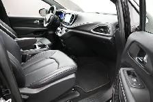 2025 Chrysler Pacifica SELECT LOTS OF ROOM! 7 SEATER | HEATED SE - Photo 28