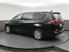2025 Chrysler Pacifica SELECT LOTS OF ROOM! 7 SEATER | HEATED SE - Photo 31