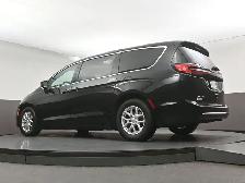 2025 Chrysler Pacifica SELECT LOTS OF ROOM! 7 SEATER | HEATED SE - Photo 41