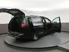 2025 Chrysler Pacifica SELECT LOTS OF ROOM! 7 SEATER | HEATED SE - Photo 58