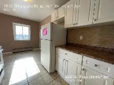 SPACIOUS BACHELOR UNIT NEAR HURON CHURCH!   Utilities - Photo 4