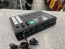 Rode Caster PRO Podcast Console - Photo 3