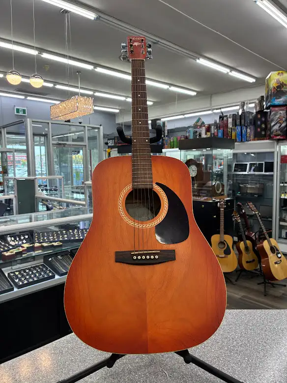 Art Lutherie Wild Cherry Guitar