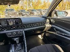2022 Hyundai Elantra Preferred - Photo 13