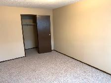 1 Month Free! Spacious 1 Bed Apartment in Riverside Meadows! - Photo 7