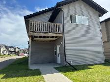 ⭐ONE MONTH FREE⭐Pet Friendly 2 Bed Lower Suite in Sylvan Lake