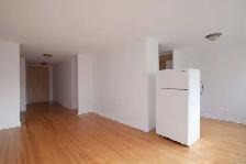 modern two-bed apartment, Cote-Saint-Luc, Nov 1 - ID 2332 - Photo 6