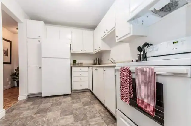 1 bedroom apartment, Mont-Bleu Sector - ID 4733