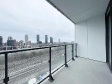 WEST CONDOS 2 Bedroom Den Corner Condo For Rent Downtown Toronto - Photo 16