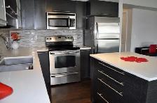 Rosewood - Upscale 3 Bdrm Townhouse for Rent - Photo 2