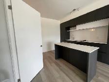 RICHMOND HILL-Brand New 2 Bed/2Bath Condo For Rent w/PRKG - Photo 6