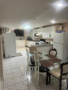 1 BEDROOM Available in LARGE House for Rent - Photo 4