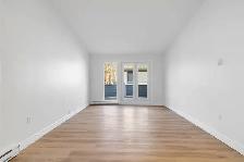 TWO BEDROOM APARTMENT AVAILABLE IN THE HEART OF DARTMOUTH - Photo 2