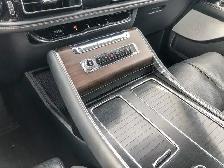 2025 Lincoln Aviator Reserve | HUD | Massage Seats | Panoroof - Photo 19