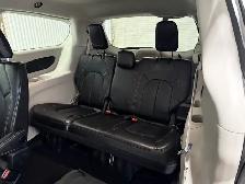Chrysler Pacifica Touring-L TA 2024 à vendre - Photo 16