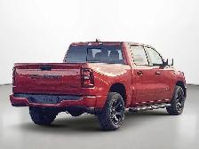 2027 Ram 1500 Express Black Edition Crew 4x4 Bucket Seats Black - Photo 5