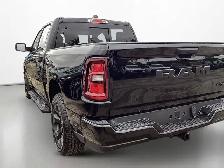 2027 Ram 1500 Express Black Edition Crew 4x4 Bucket Seats Black - Photo 14