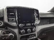 2027 Ram 1500 Express Black Edition Crew 4x4 Bucket Seats Black - Photo 22