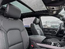 2026 Ram 1500 Sport Night Edition 4x4 Sunroof Nav - Photo 24