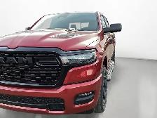 2027 Ram 1500 Express Black Edition Crew 4x4 Bucket Seats Black - Photo 11