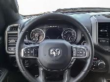 2027 Ram 1500 Express Black Edition Crew 4x4 Bucket Seats Black - Photo 17
