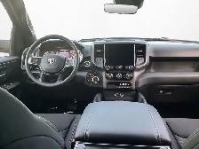 2027 Ram 1500 Express Black Edition Crew 4x4 Bucket Seats Black - Photo 27