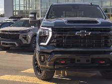 2025 Chevrolet Silverado 3500HD LT Trail Boss 6.6L Z71 - Photo 5