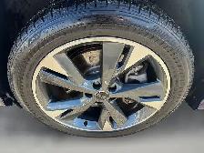 2022 Audi Q4 e-tron Technik | S LINE | HEATED SEATS & STEERING - Photo 10