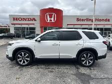 2025 Honda Pilot Touring | Leather | Sunroof | Navigation - Photo 8