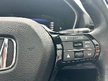 2025 Honda Pilot Touring | Leather | Sunroof | Navigation - Photo 18