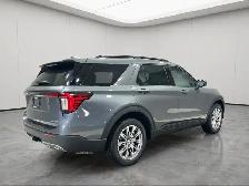 2026 Ford Explorer Active w/200A Pkg - Photo 6
