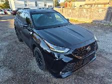 2022 Toyota Highlander XSE AWD - Photo 4