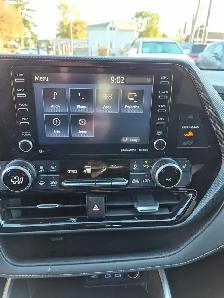 2022 Toyota Highlander XSE AWD - Photo 18