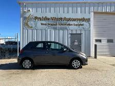 2015 Toyota Yaris LE No Accident - Photo 4